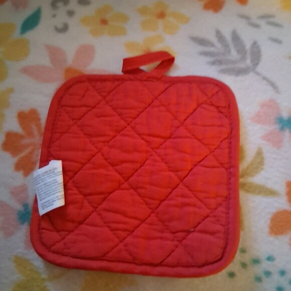 BRAND NEW POTHOLDER - Picture 2 of 2